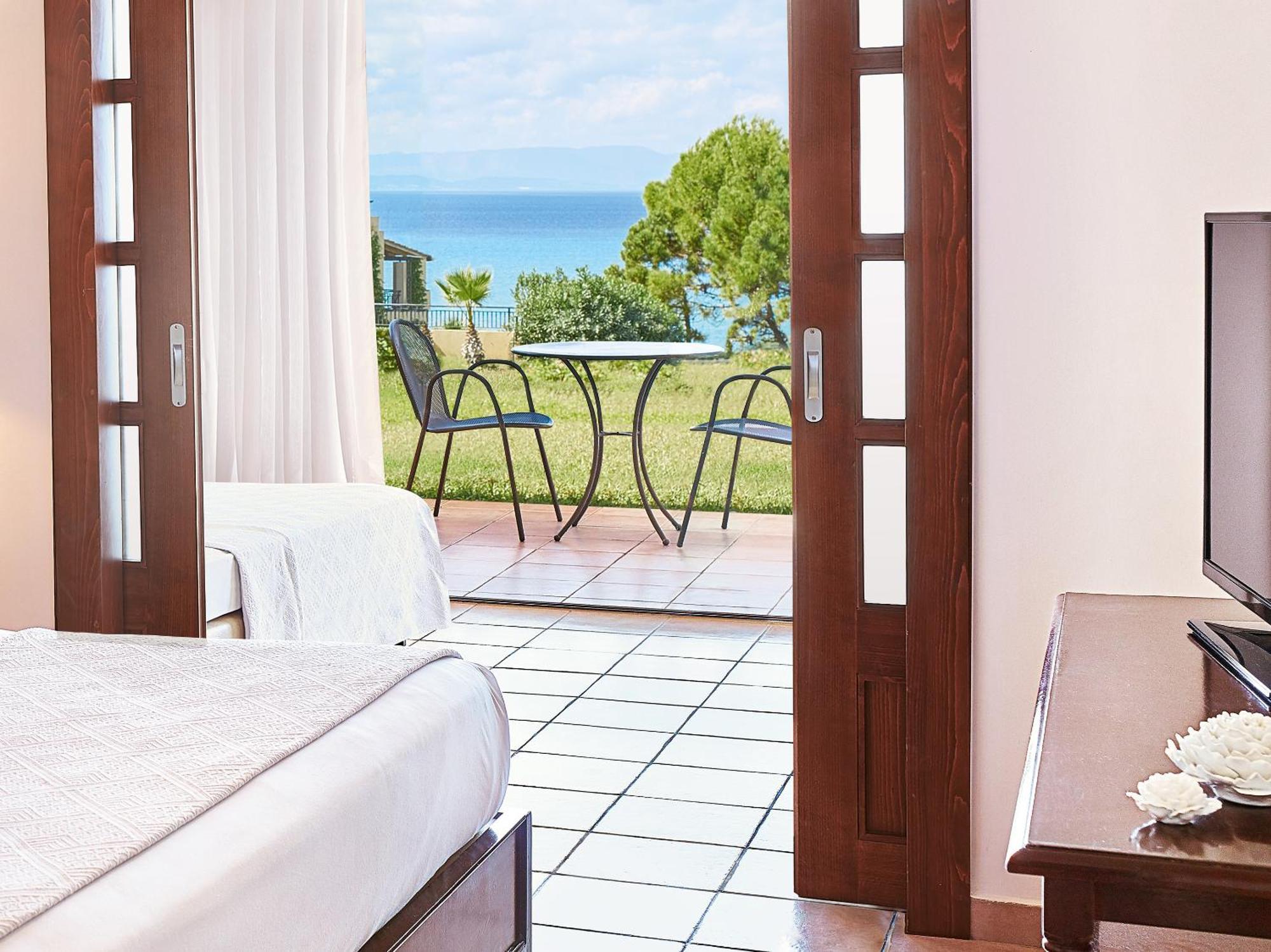 Grecotel Luxme Oasis At Riviera Olympia & Aqua Park Лутра-Киллинис Экстерьер фото