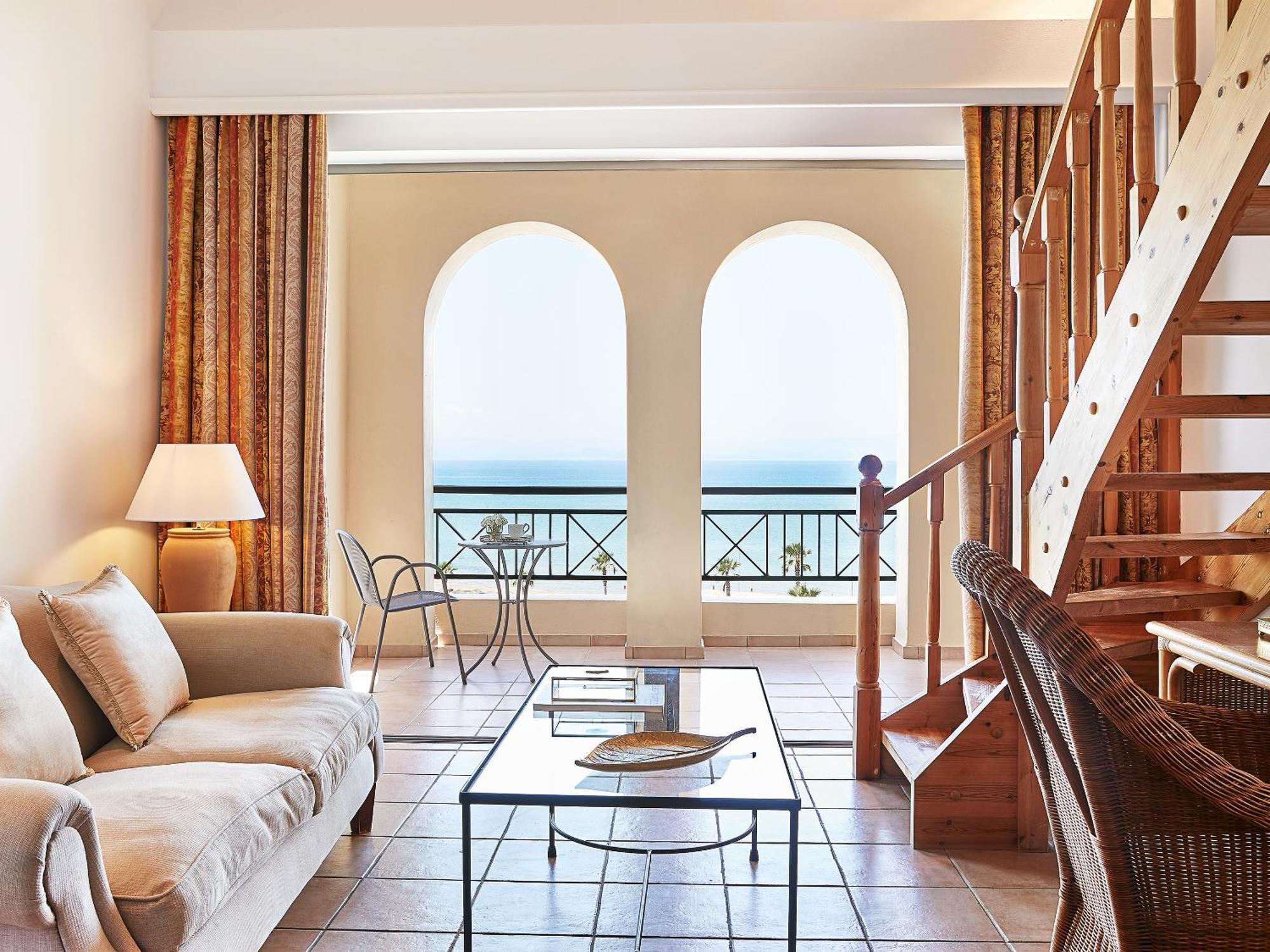 Grecotel Luxme Oasis At Riviera Olympia & Aqua Park Лутра-Киллинис Экстерьер фото