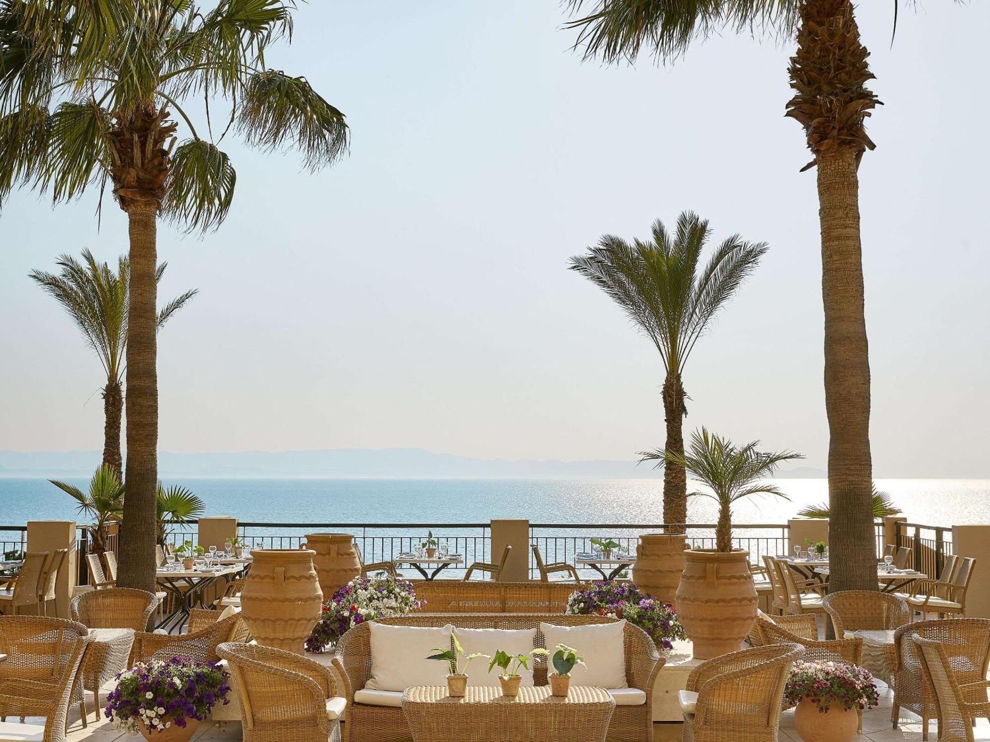Grecotel Luxme Oasis At Riviera Olympia & Aqua Park Лутра-Киллинис Экстерьер фото