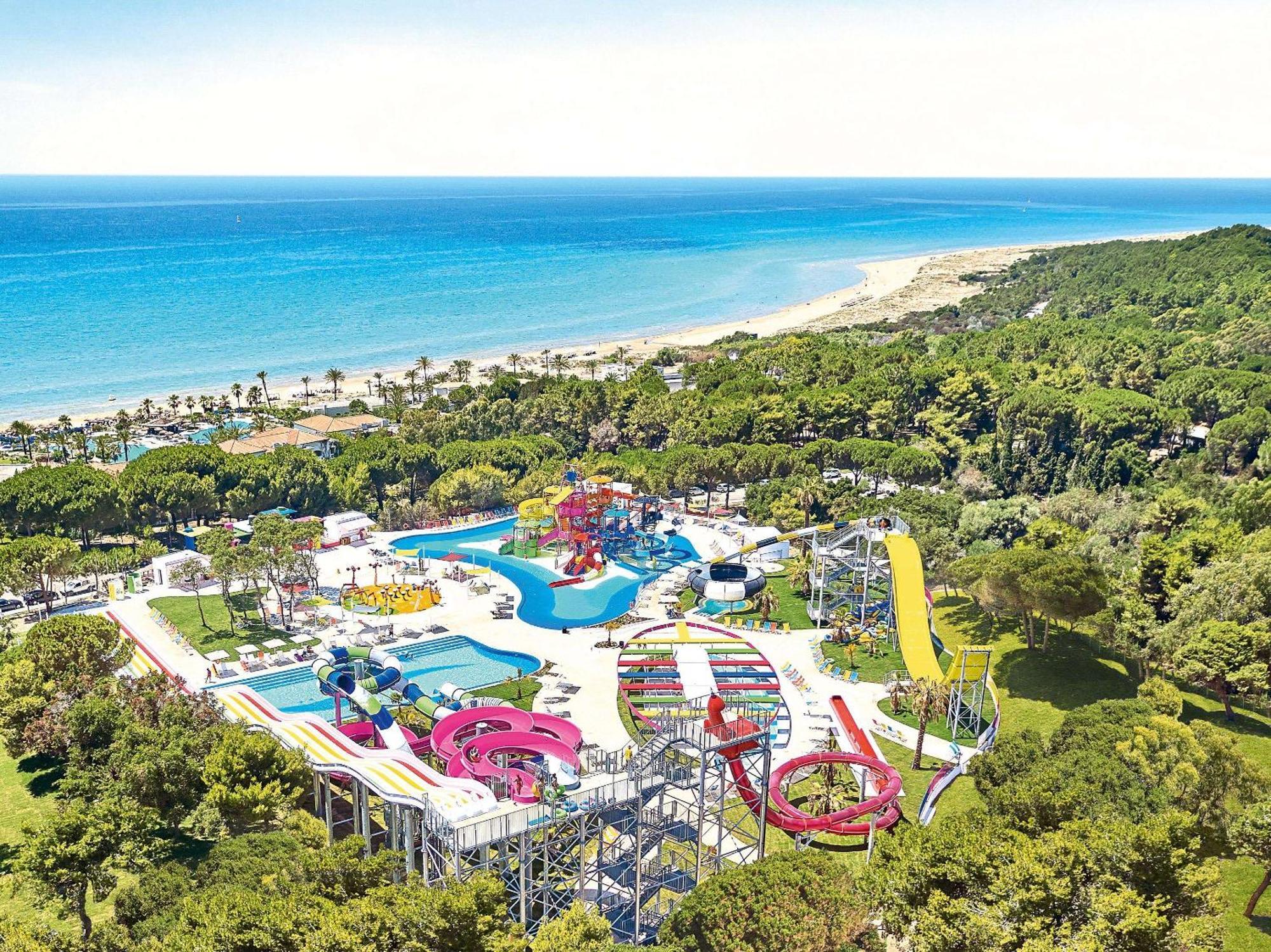 Grecotel Luxme Oasis At Riviera Olympia & Aqua Park Лутра-Киллинис Экстерьер фото